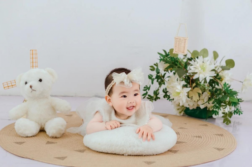 百色宝宝几个月会坐 百色宝宝几个月会坐